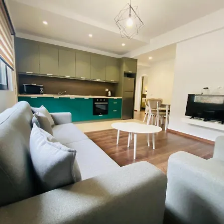 아파트 Sunnyholidays