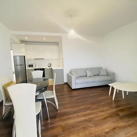 아파트 Sunnyholidays Sarandë