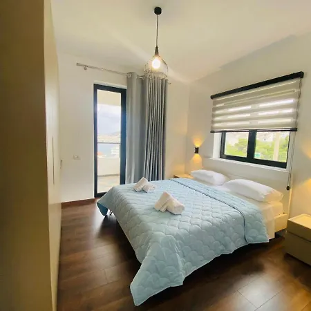 Sunnyholidays Daire Saranda