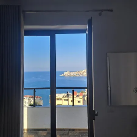 Daire Sunnyholidays