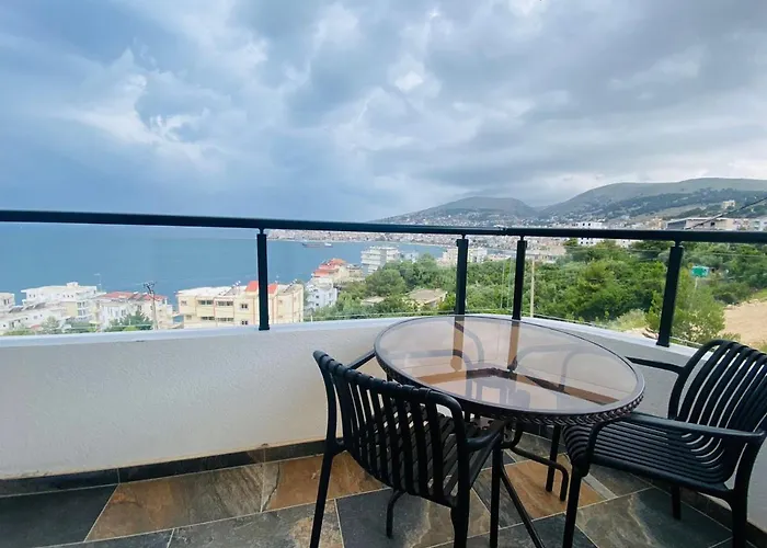 Sunnyholidays Appartamento Sarandë