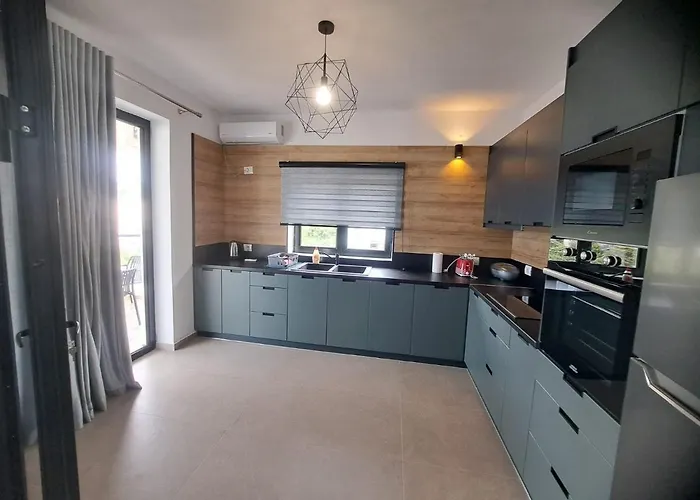 Sunnyholidays Appartamento Sarandë